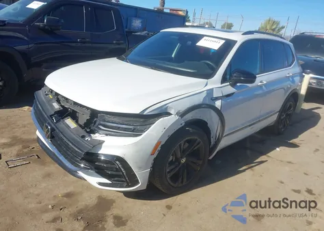 2024 Volkswagen Tiguan 2.0T Se R-Line Black z USA, uszkodzony, nr VIN 3VVCB7AX1RM138654